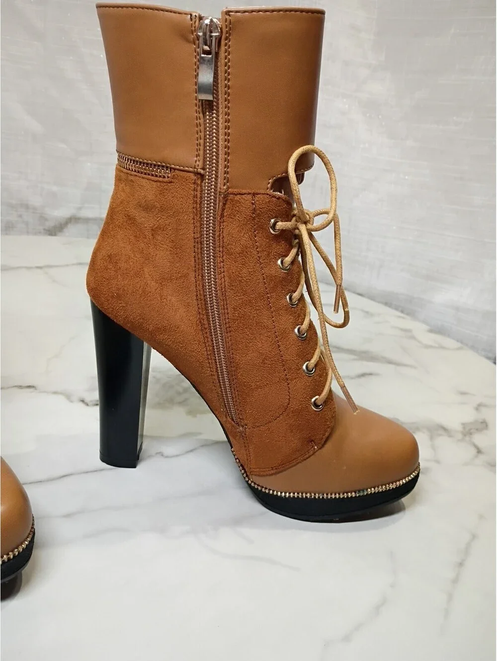 Atlalina High Heel Boots Size 8 BD6533